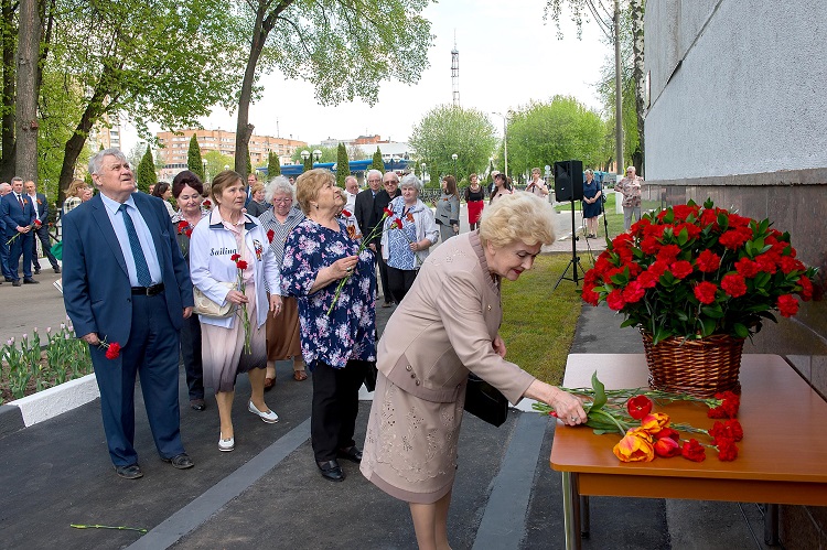 Открытие мемориальной доски Василию Серафимовичу Пестову