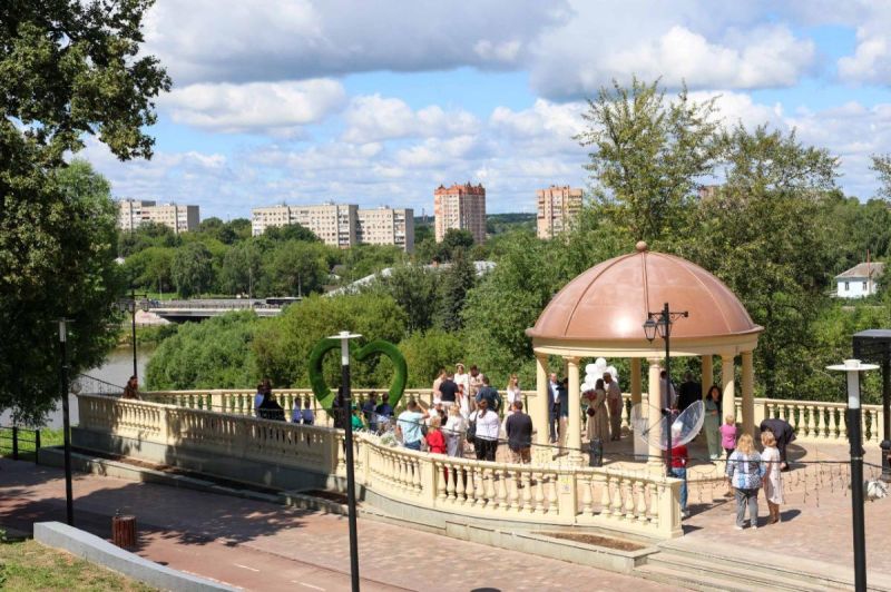 6cebb4ed-d348-4e2d-b6d2-91f461444e9c